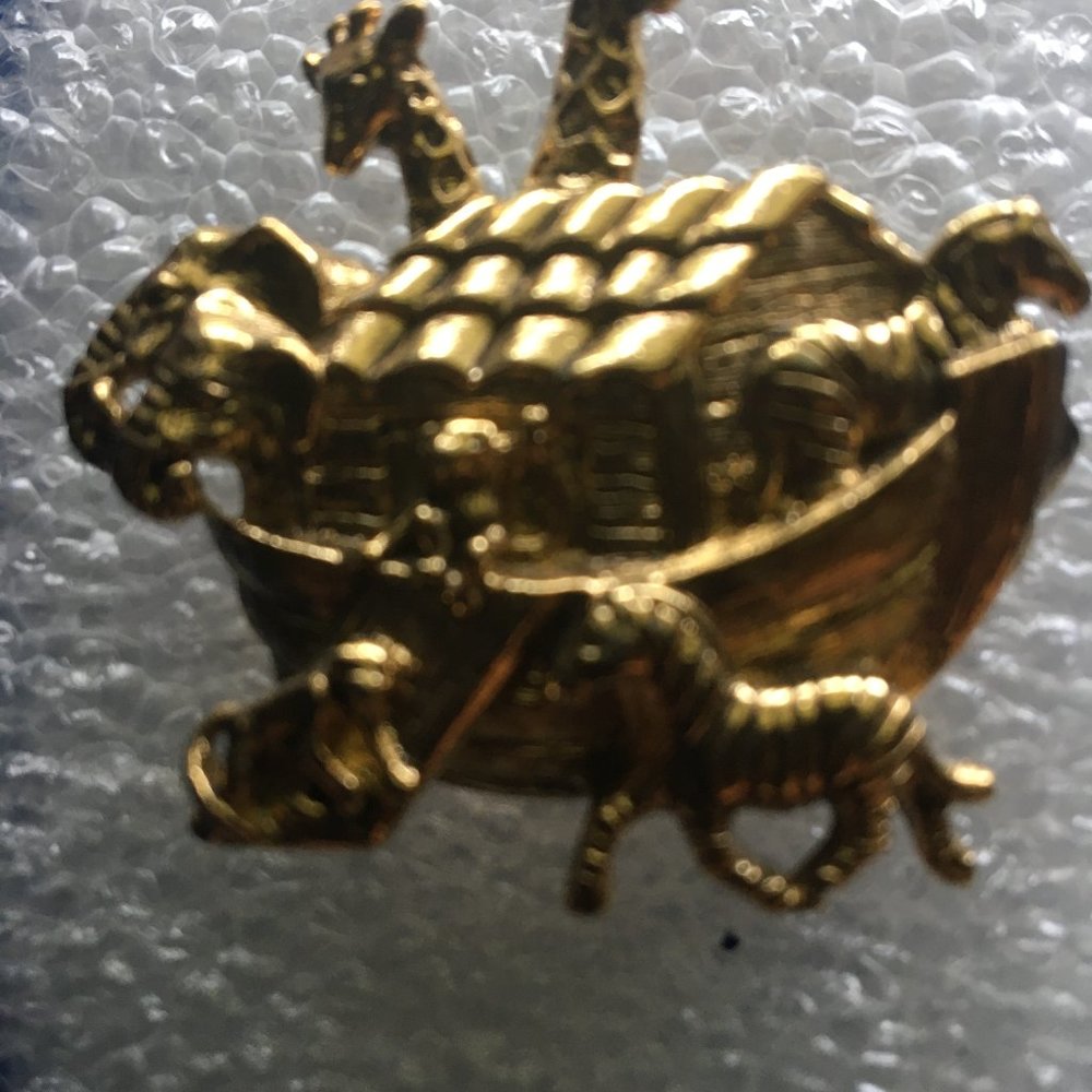 NOAH'S ARCH BROOCH GOLDTONE BROOCH